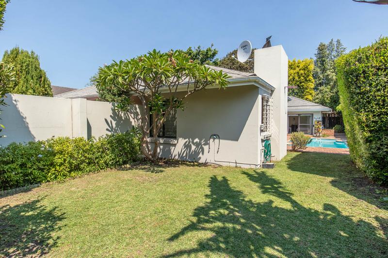 To Let 3 Bedroom Property for Rent in Constantia Western Cape